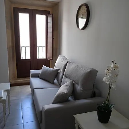 Sanin 3 Appartamento Lumbrales